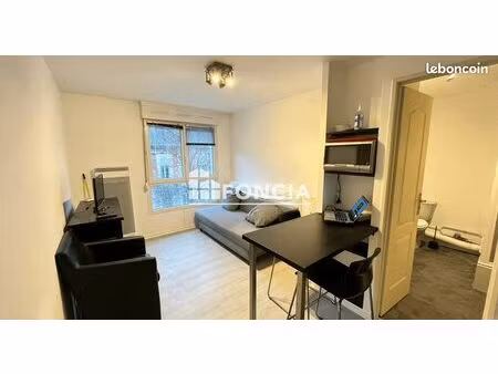 studio etat impeccable en residence avec ascenseur plein centre ville