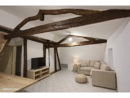 t2 bis au cœur de l'écusson