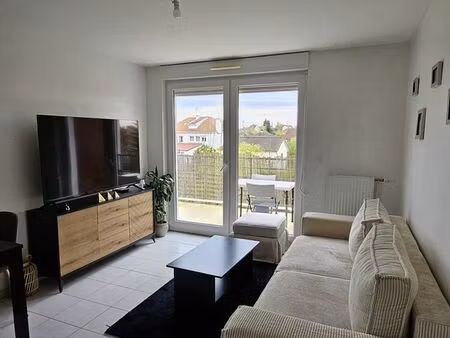 appartement t2 saint andré les vergers 42.5m² avec balcon de 10.70m² et deux places de par
