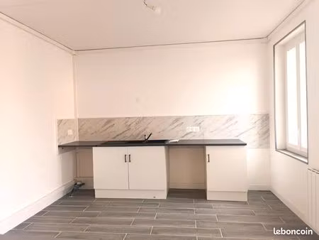 maison 4 pièces 85 m²