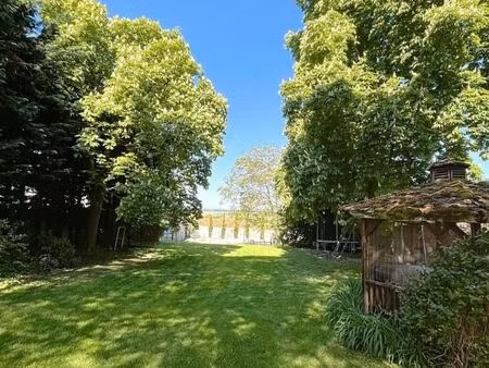 propriété 8 pièces 296 m²