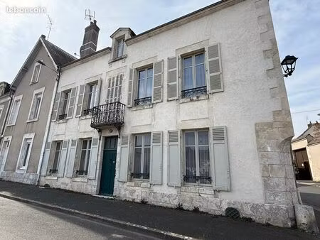 maison 6 pièces 180 m²