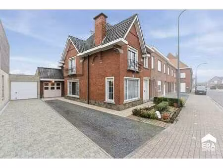 maison semi-ouverte avec jardin à roulers