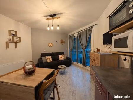 studio 1 pièce 21 m²