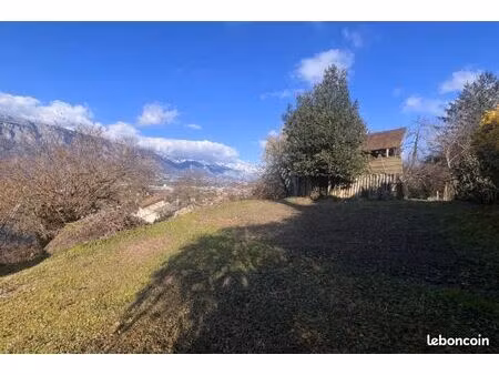 terrain 921 m² murianette