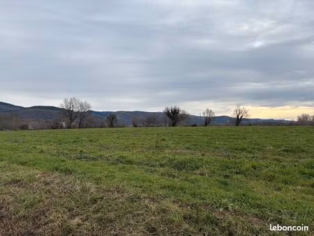 terrain 1 087 m² verdalle