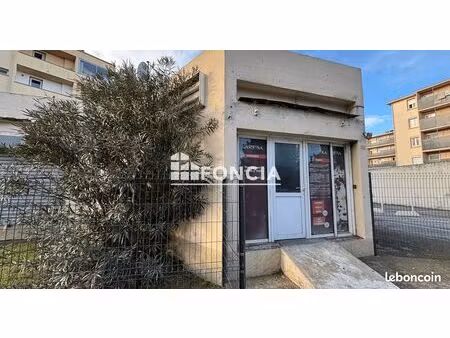 lunel local commercial 86 m2 + sous/sol