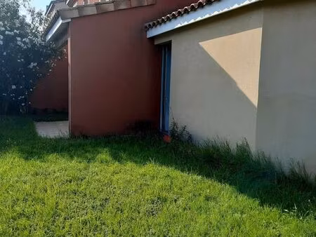 villa 4 pièces 81 m²