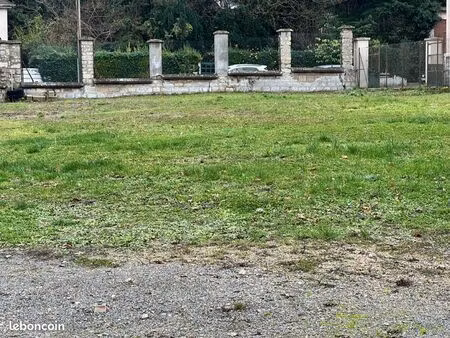 location terrain + bureau