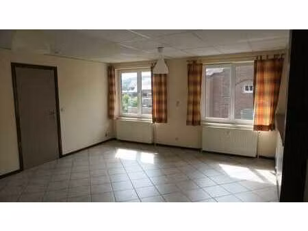 amay centre  appartement 1 chambre à louer