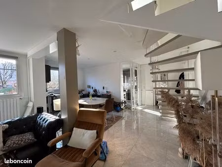 appartement duplex 80m2 porchefontaine t4