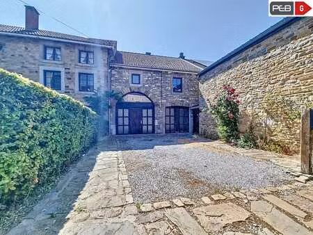 belle maison 4 chambres et un agréable jardin