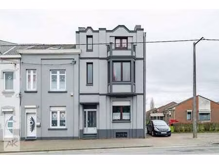magnifique maison 5 chambres avec jardin et parking !