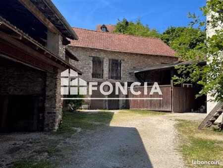 immeuble a fort potentiel situe a chateau thierry même