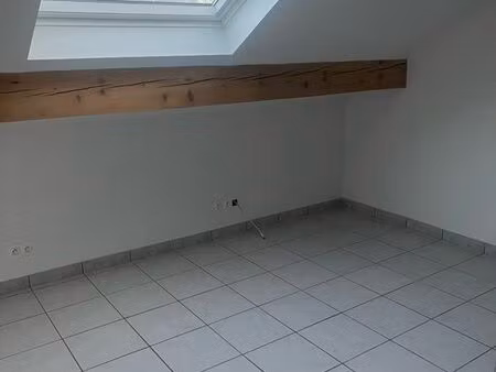 ?? f2 centre ville refait à neuf — rentabilité brut 9 5 %