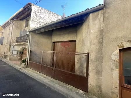 parking/box 1 pièce 69 m²