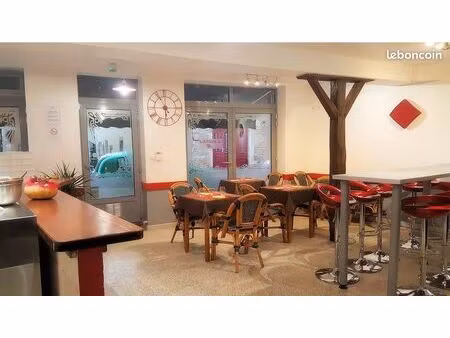 a louer local commercial pizzeria tout équipé