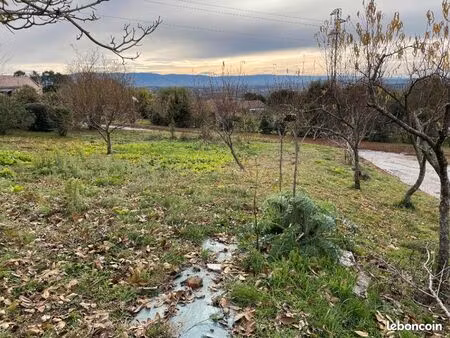 terrain 908 m² burlats