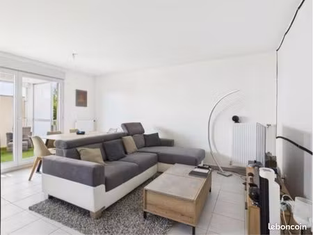 t2 standing 50m² | terrasse 12m² | parking | résidence 2020