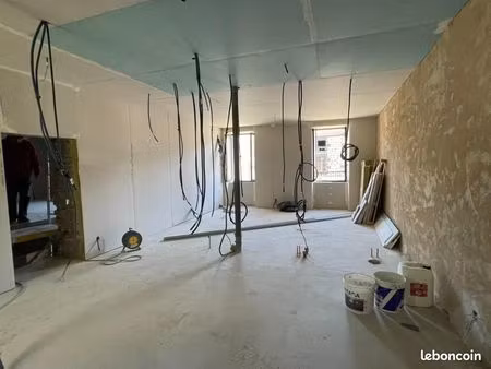 immeuble 190 m² pontaumur