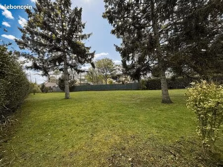 terrain 750 m² chelles