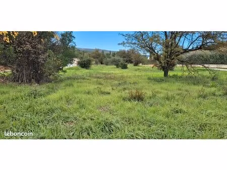 terrain 3158 m² gareoult