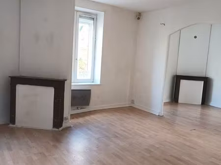 f3 70m2 a rénover 1ère étage rue du crosne nancy