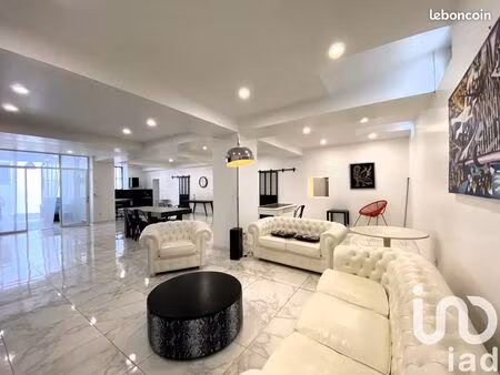 loft/atelier/surface 2 pièces 134 m²