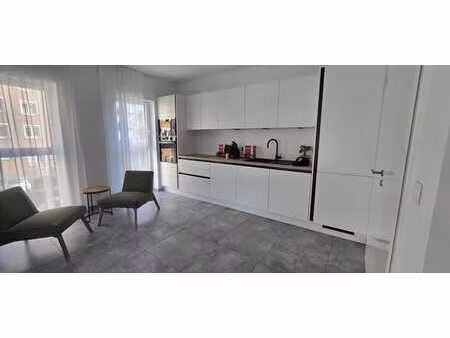 centre namur – appartement neuf + terrasse + parking + cave