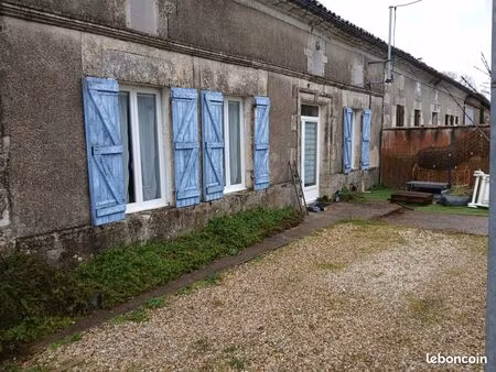 à louer maison d habitation à sainte colombe