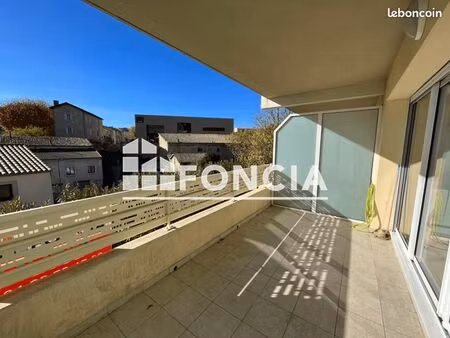 studio 1 pièce 26 m²