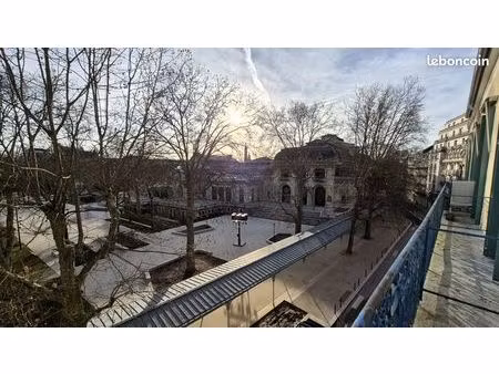 exclusivité - appartement de grand standing  166m² face opéra/parc des sources  séjour de 