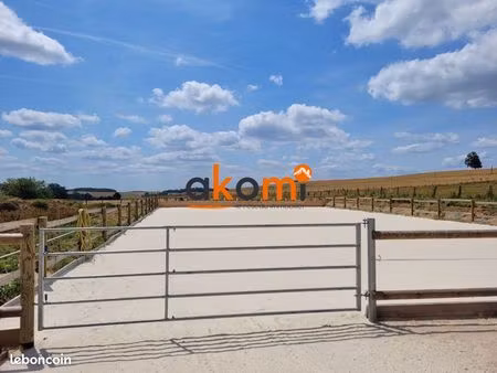 propriété 6 pièces 422 m²