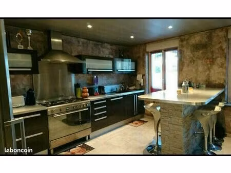 maison t3/t4 avec garage à atton plus un t2 loués