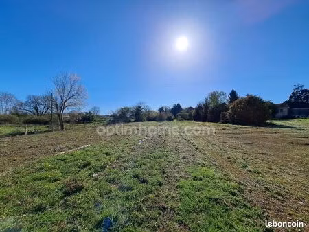 terrain 2 300 m² sauveterre de bearn