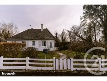 maison 6 pièces 150 m²