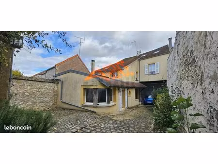 maison de ville 7 pièces 147 m²