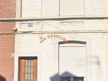 maison 6 pièces 85 m²