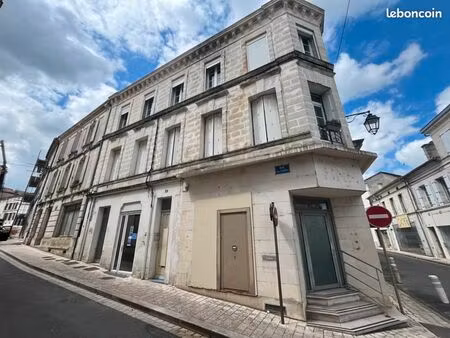 immeuble 266 m² barbezieux saint hilaire