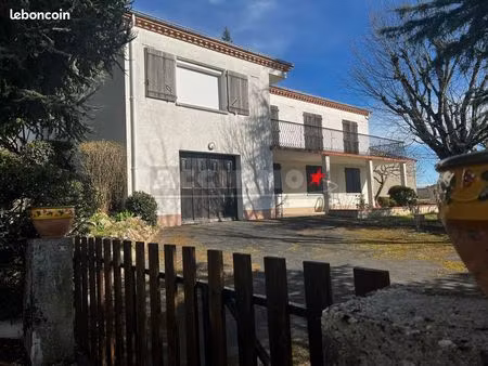 maison 6 pièces 143 m²