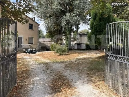 moulin 6 pièces 300 m²