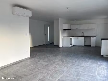 maison 3 pièces 73 m²