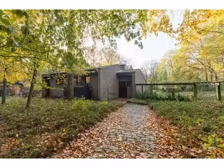 maison à rénover sur un terrain exceptionnel