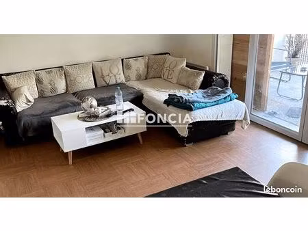 exclusivite amiens sud appartement t2 de 42.90 m2 avec terrasse et parking vendu loue