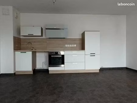 appartement 3 pièces 75 m²