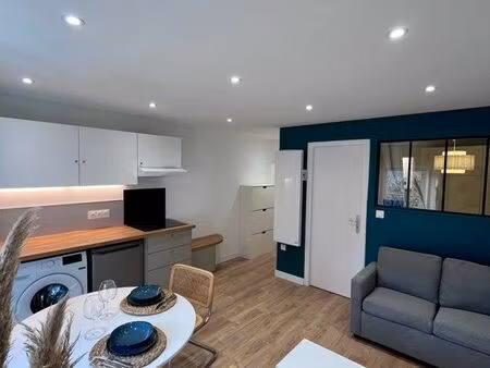 t1 meublé – emplacement porte de loire – arrêt tram place choiseul