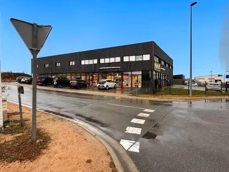 bureaux 150 m²