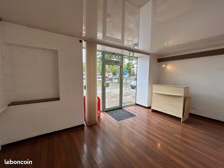 local commercial 37 m²