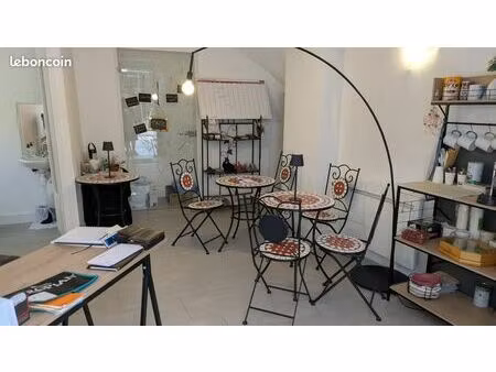 local à louer à la journée