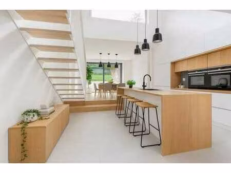 boitsfort  maison neuve 3 ch. jardin  terrasse  vélos